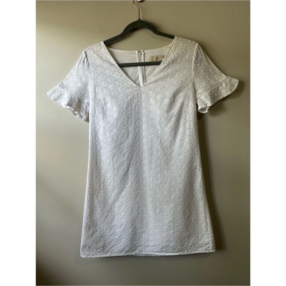 LOFT White Eyelet V‑Neck Mini Dress Size 0 Cottagecore Coastal Granddaughter